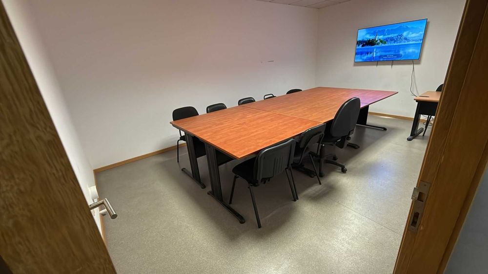 Aluguer 1 dia ou 1/2 dia - sala para reuniões / Formação / Conferência