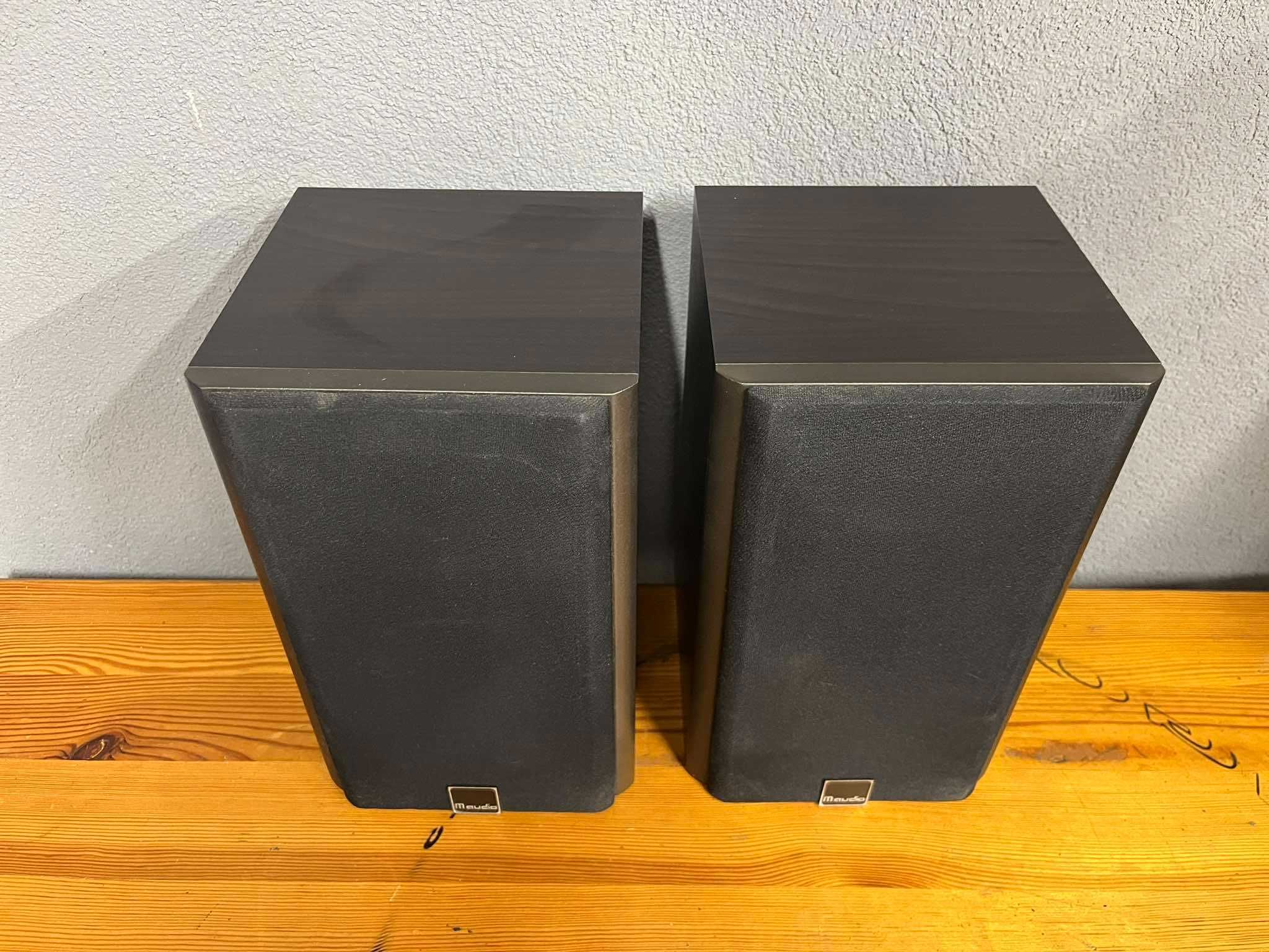 Kolumny Surround M-Audio HTS900