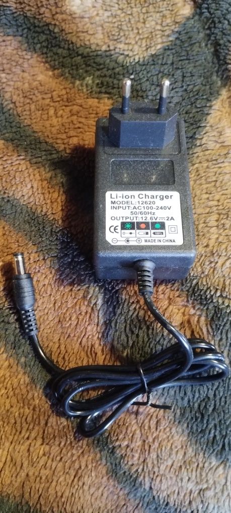 Акумулятор 12v 20Ah li-ion з зарядним, для обприскувача, перепаковка