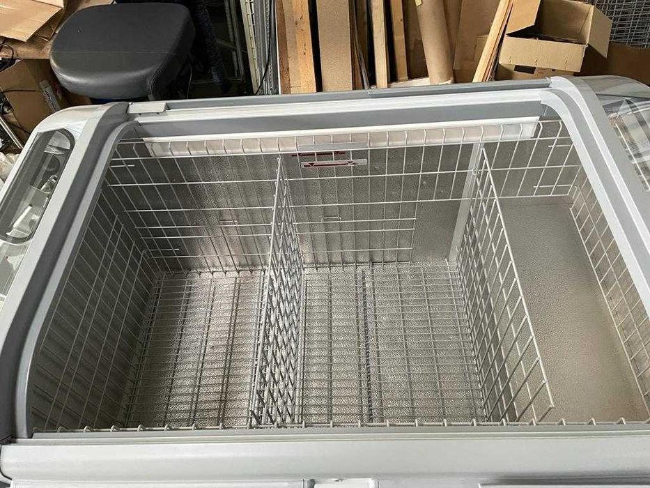 Lada chłodnicza sklepowa / róźny rozmiaru