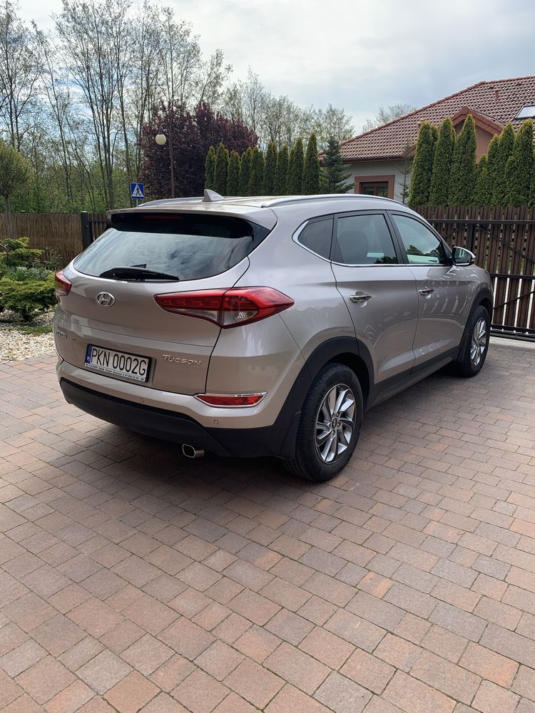 Hyundai Tucson salon Polska Style