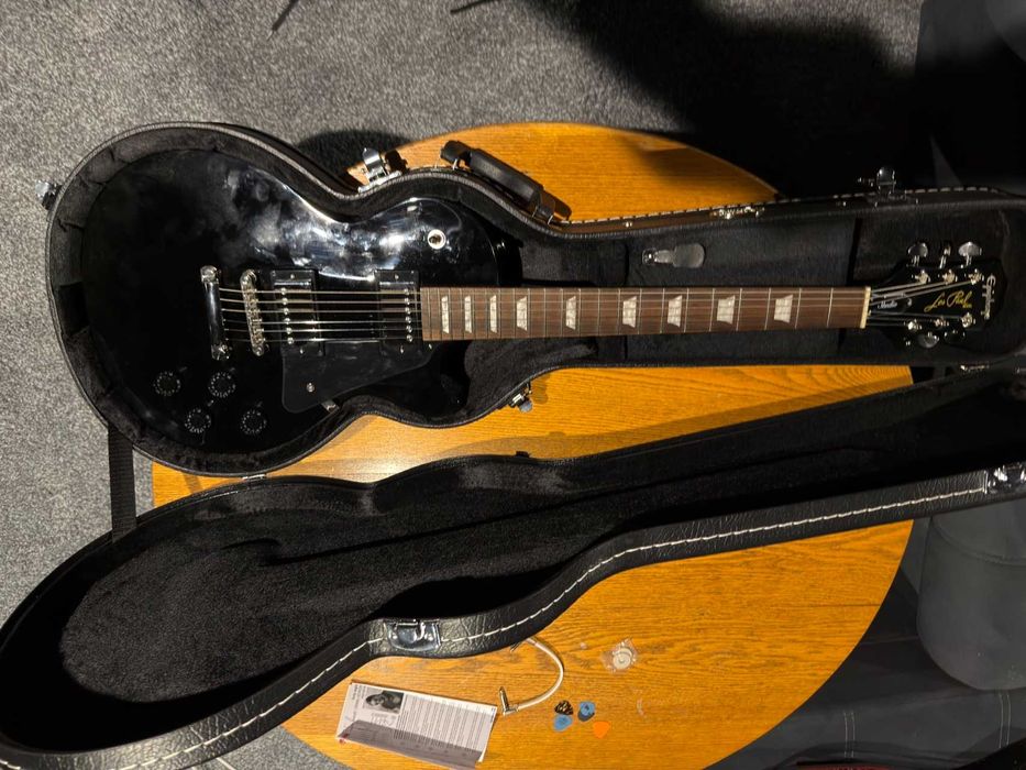 EPIPHONE Les Paul Studio Ebony Gitara Elektryczna Futerał