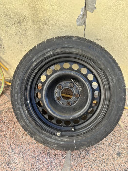 Jante com pneu 225/50 R16
