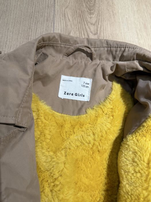 Утеплений тренч плащ для дівчинки Zara 6-7 116-122см