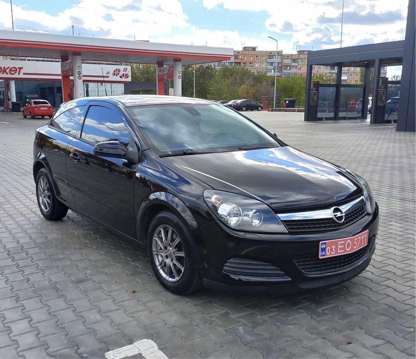 Opel astra h gtc