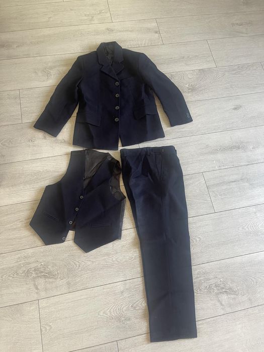 Костюм школьный с жилеткой р.140