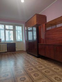 Продаж 1-кімнатної вул. Шевченка, 5хв до зупинки, 2 поверх
