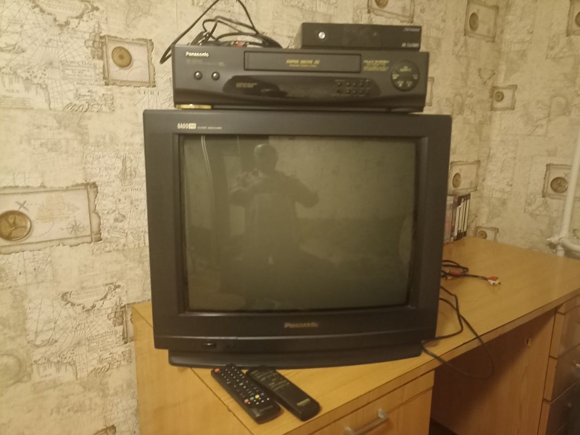 Продам телевизор,  TV приставка