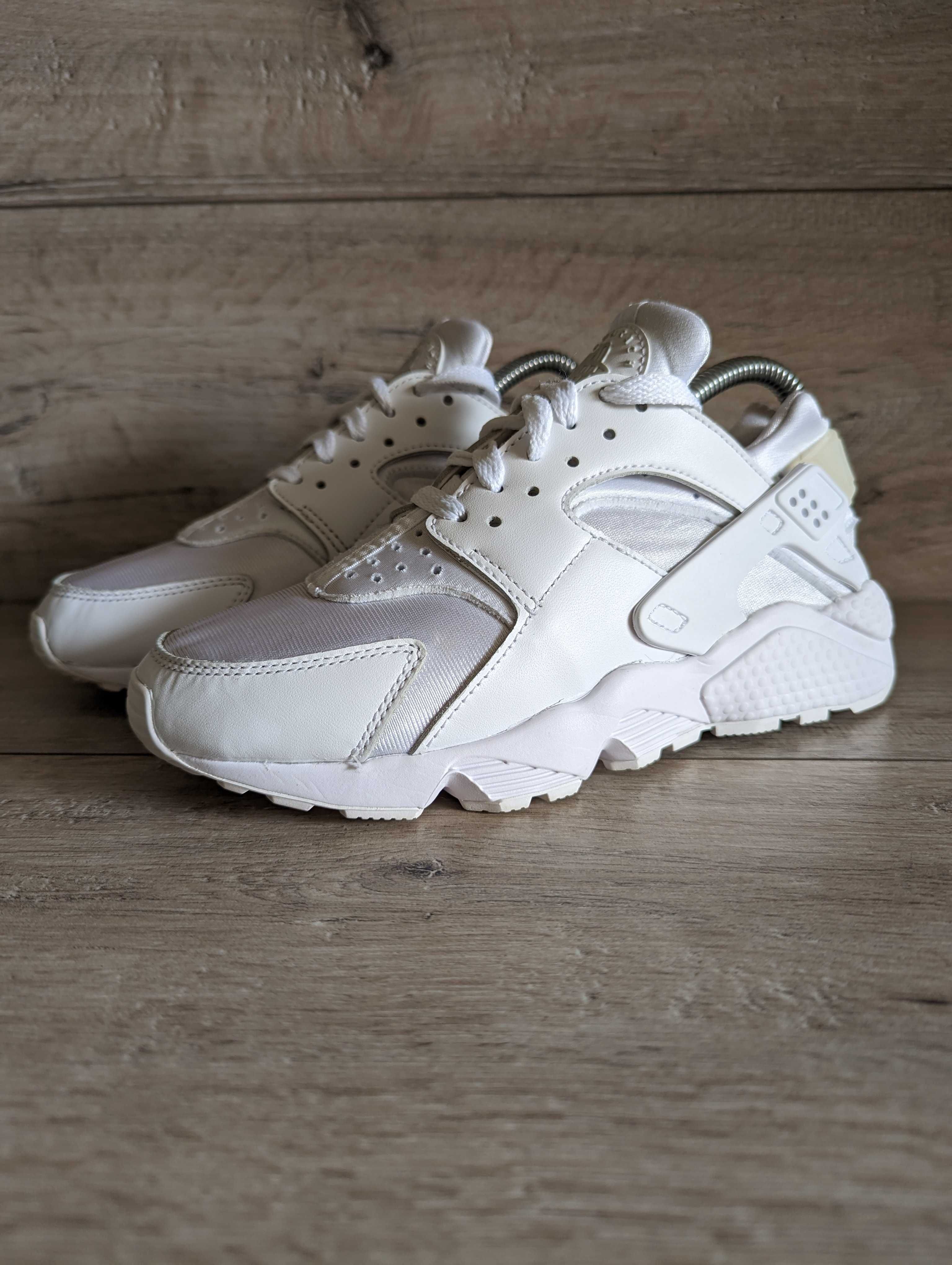 Кроссовки белые кросівки б/у Найк Nike Air Huarache 37-38 р 24 см