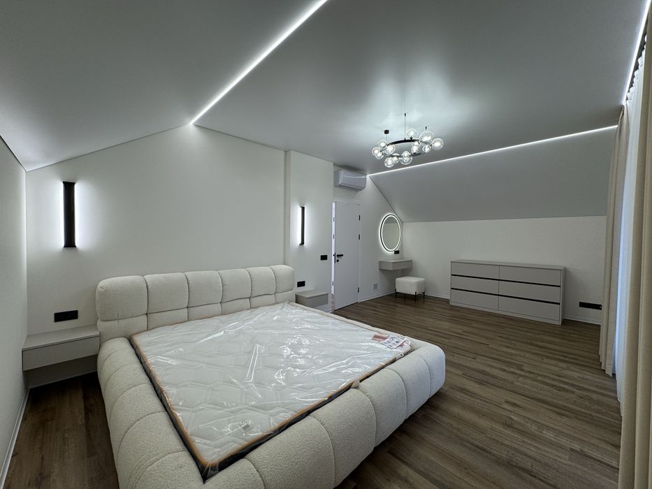 Продам будинок 5хв від міста с.Крихівці
