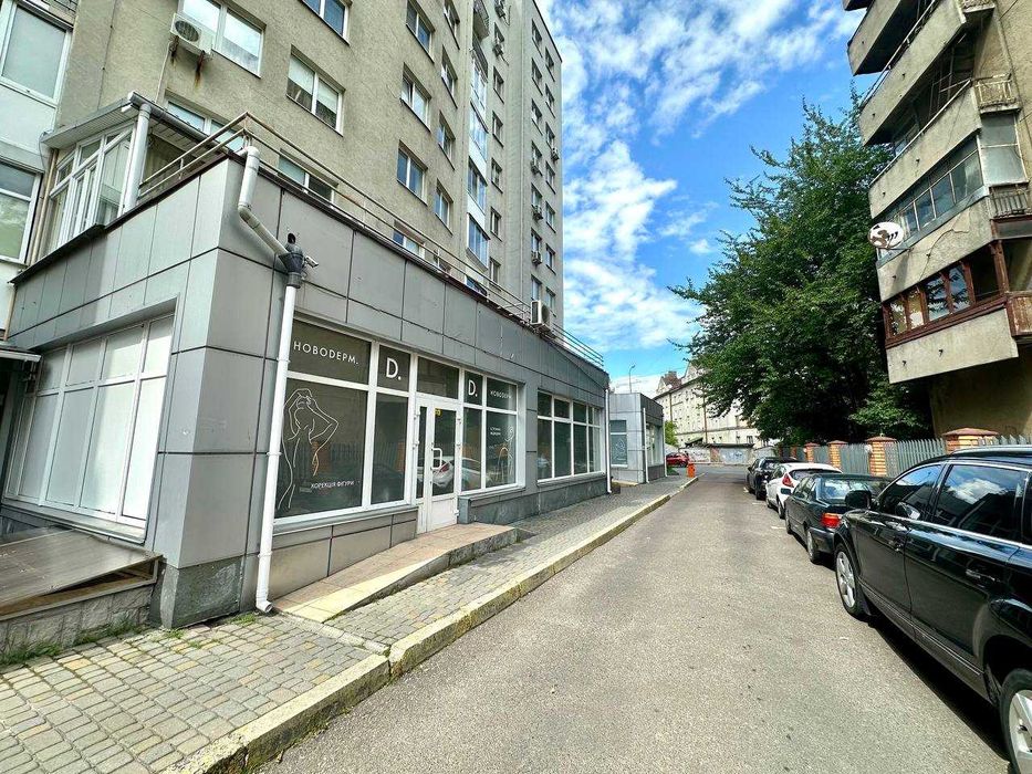 Продаж 2 кім. квартира 110.1 м2, ЖК Кросворд, вул. Сахарова 82, Львів