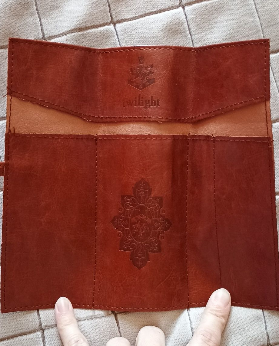 Nowe etui na długopisy piórnik Twilight saga Zmierzch