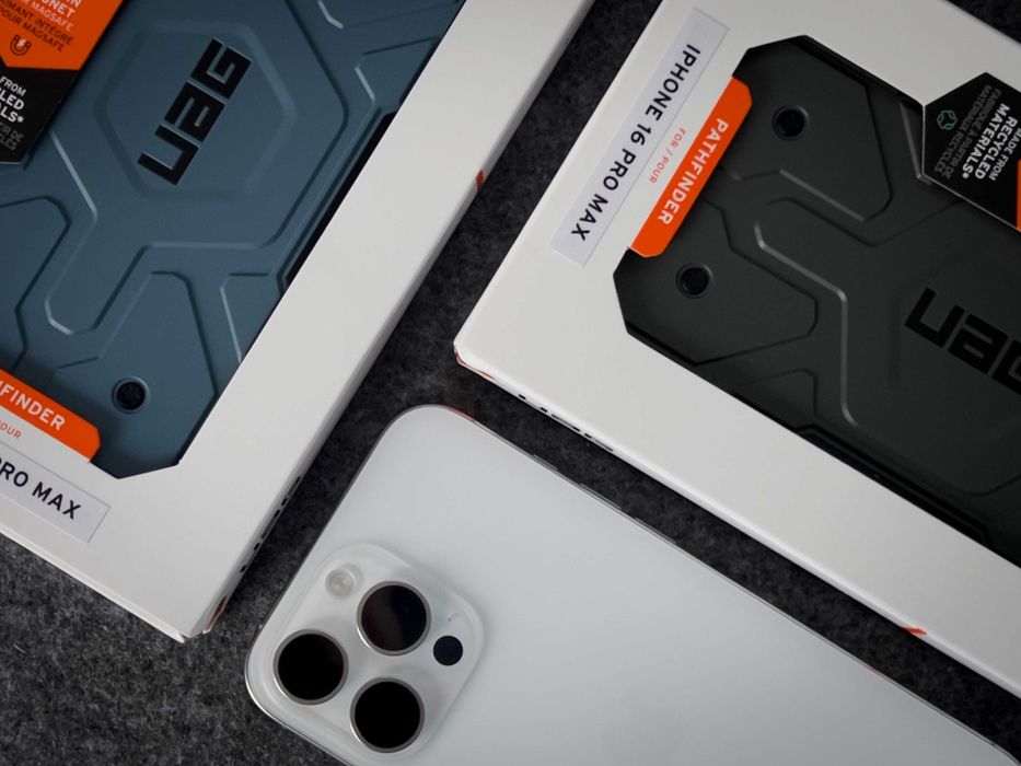 Smartfon Apple iPhone 16 Pro Max 8 GB / 256 GB 5G biały