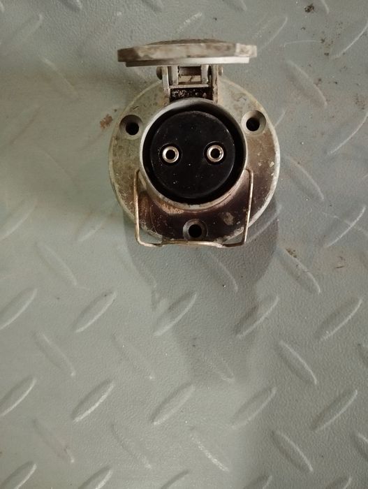 Продам резетку авто.