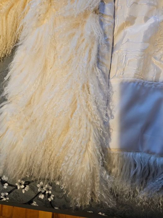 Futerko jasnokremowe lama