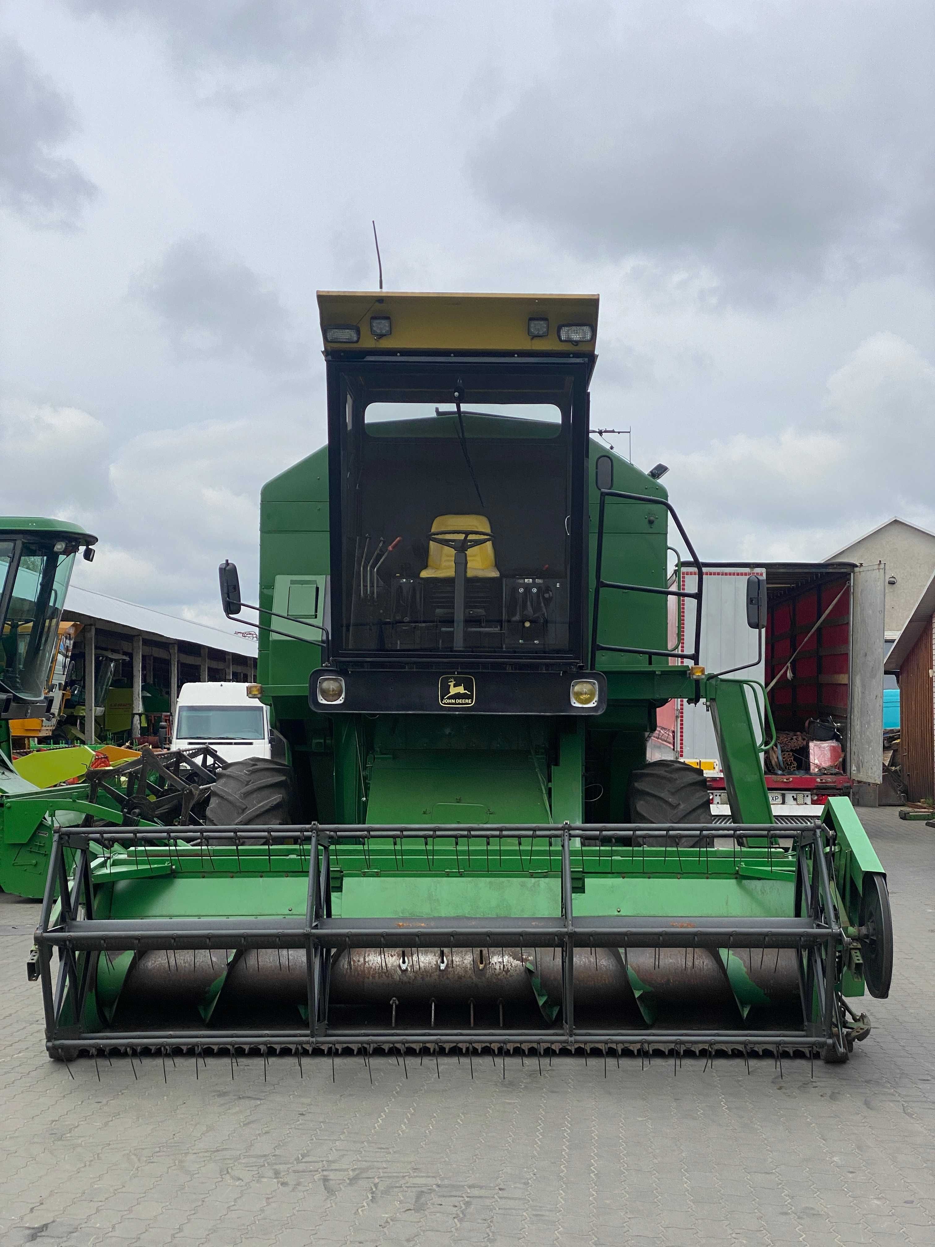 Комбайн John Deere 1055 свіжопривезений!