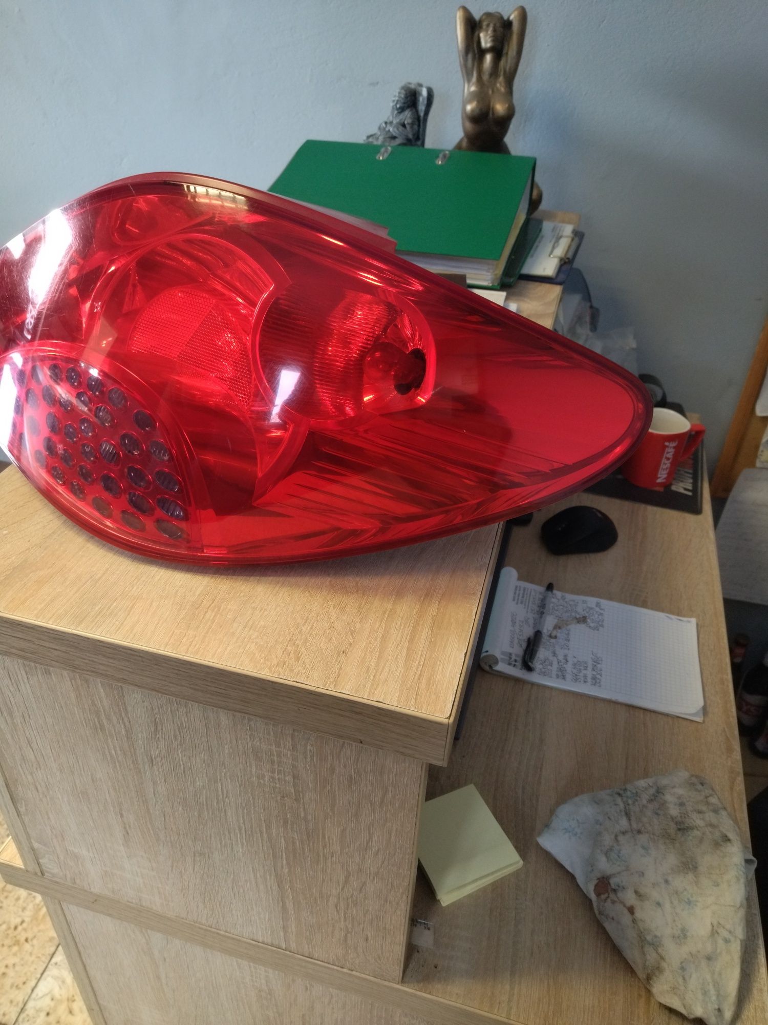 Peugeot 207 5D HB 06-09 Lampa Prawy Tył