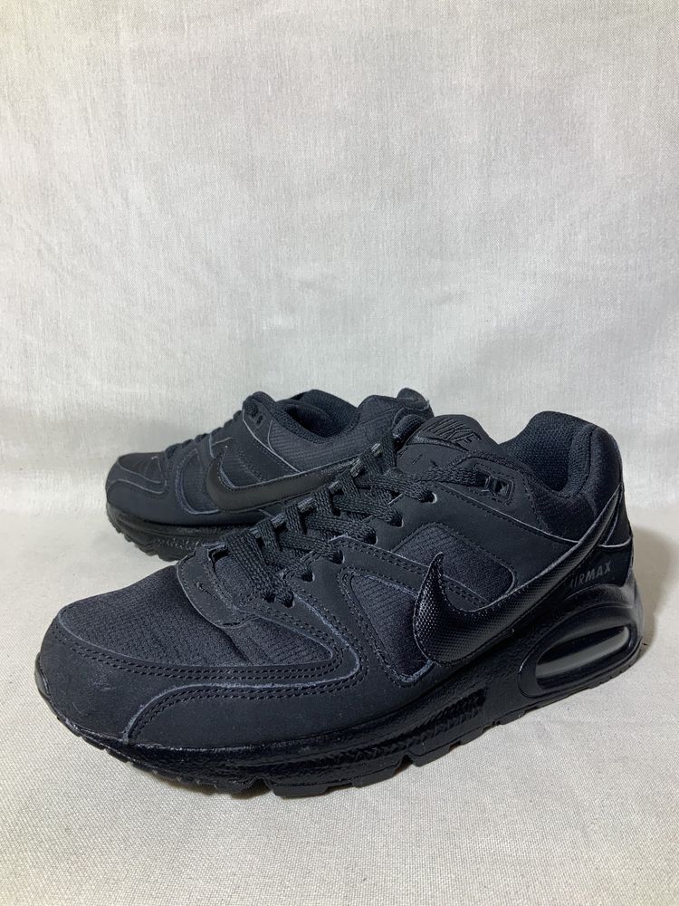 NIKE Air Max Command Розмір 39