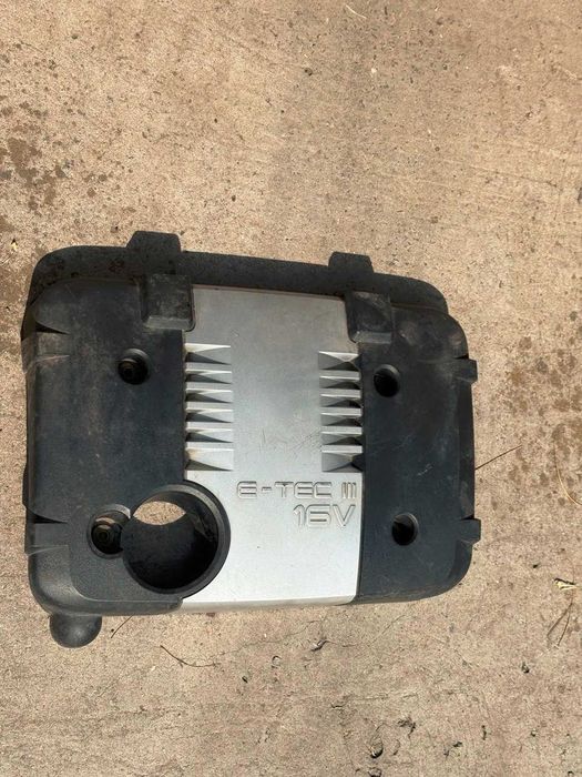 Продам Декоративная  крышка двигателя на  Chevrolet  Lacetti-Nubira