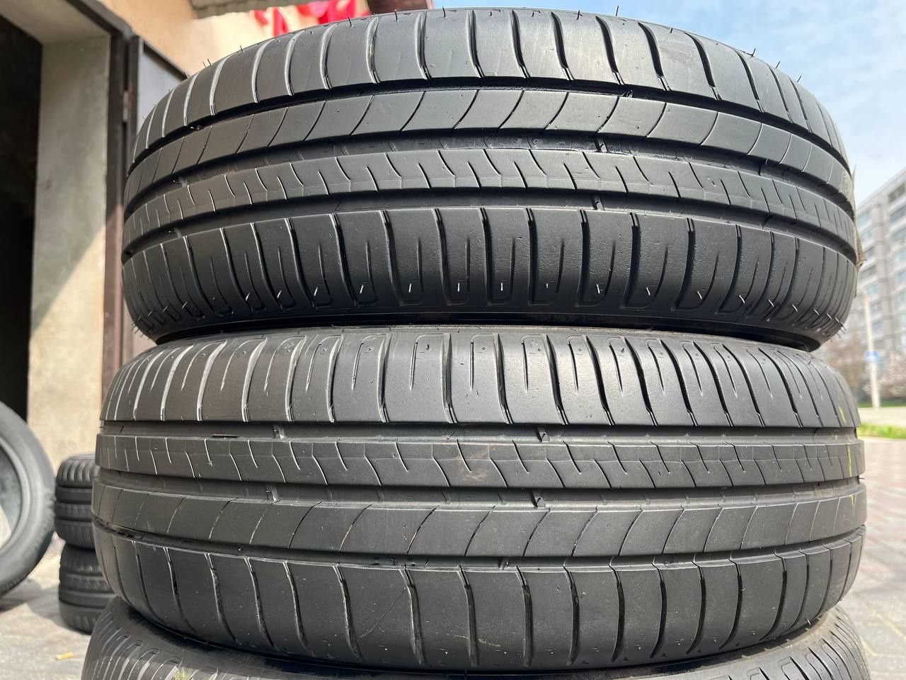 Pезина 205/55 R16 Michelin Energy saver 4 летние шины без дефектов
