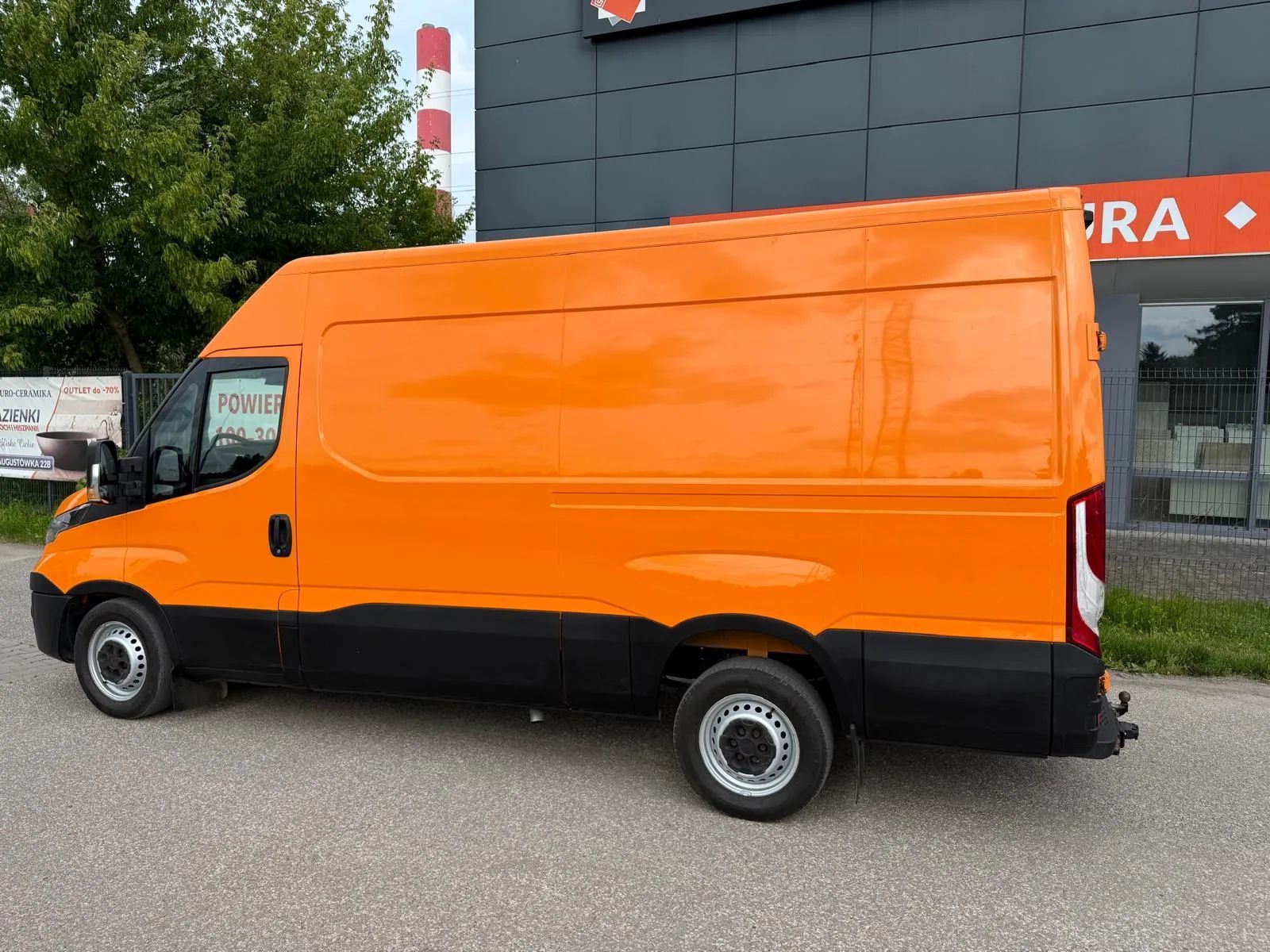 Iveco Daily 35S17, 3.0 170KM, L3H2, Automat HiMatic, Bardzo niski przebieg, Zadbany  Iveco Daily 35S17, 3.0 170KM, L3H2, Automat HiMatic, Niski przebieg
