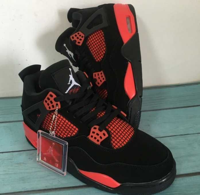 Jordan 4 Retro Red Thunder R.43