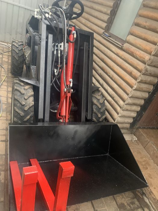 Міні навантажувач погрузчик міні трактор мотоблок