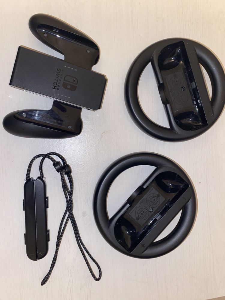 Nintendo Switch OLED Branca - Como Nova + Acessórios
