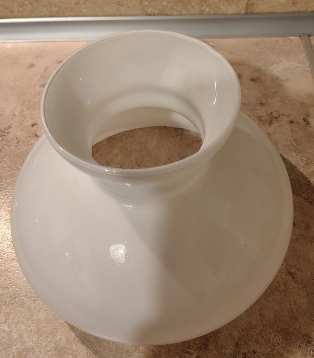 Umbra Klosz do lampy naftowej stojącej lub wiszącej średnia 24 cm