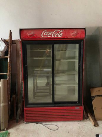 Coco Cola commercial fridge. Working!