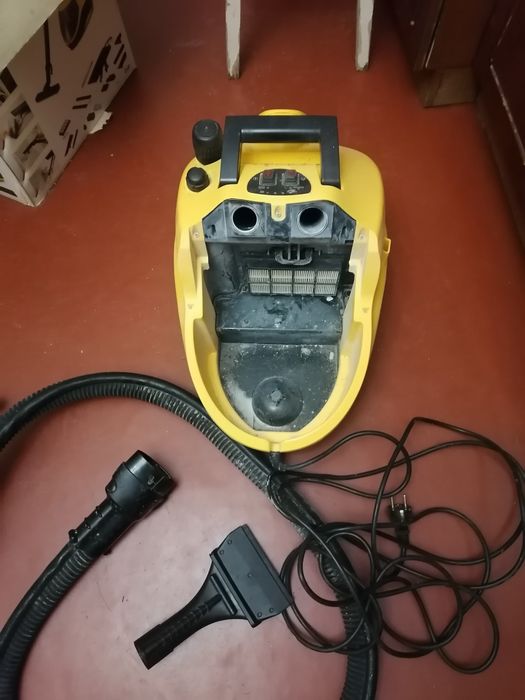 Миючий пилосос Karcher SV1802