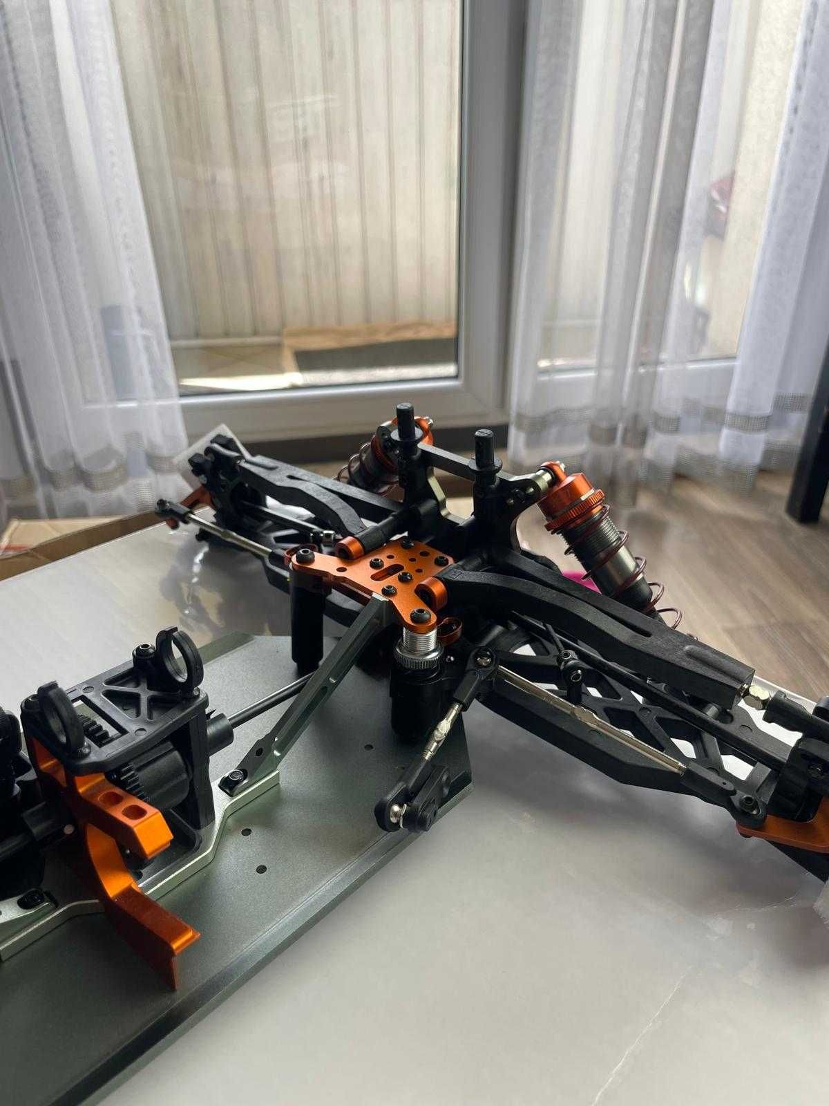 Model Samochód RC Truggy 1/8 Rama ( Mugen Tekno TLR Kyosho Xray Losi )
