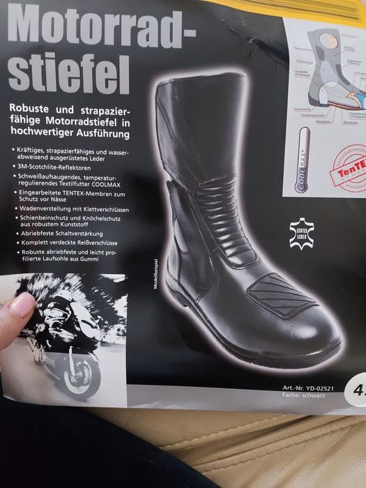 Черевики  для мотоцикліста нові