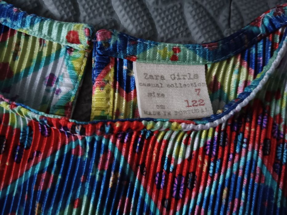 Tęczowa sukienka ZARA Girls, r. 122 cm