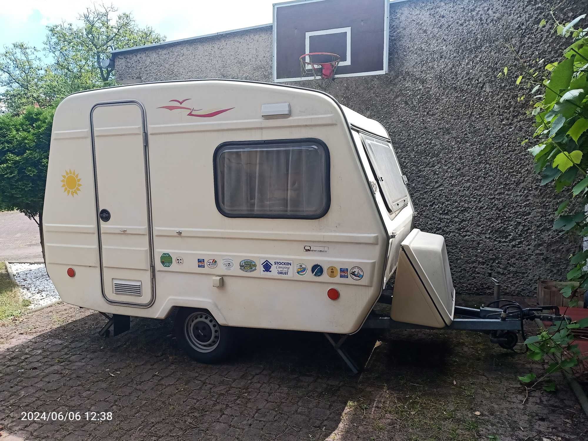Sprzedam  przyczepkę kempingową Niewiadów N 126N 1989r , stan idealny.