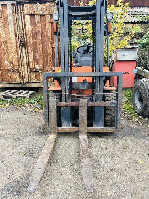 вилковий навантажувач Dallian  3500