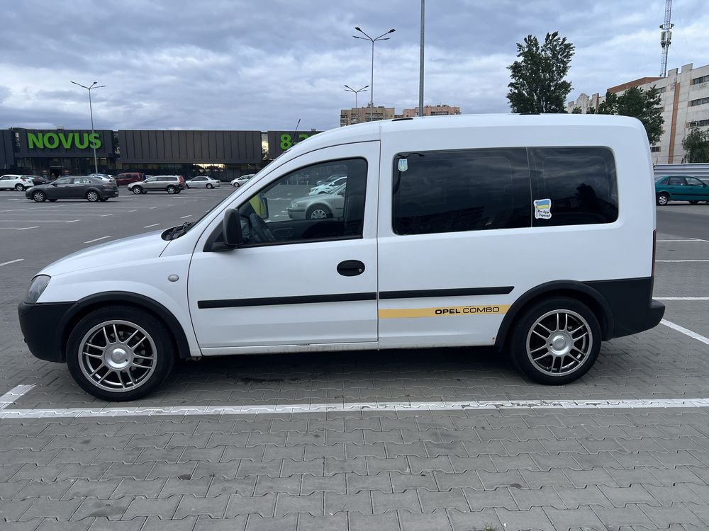 Opel Combo 1,3 дизель 2007 року