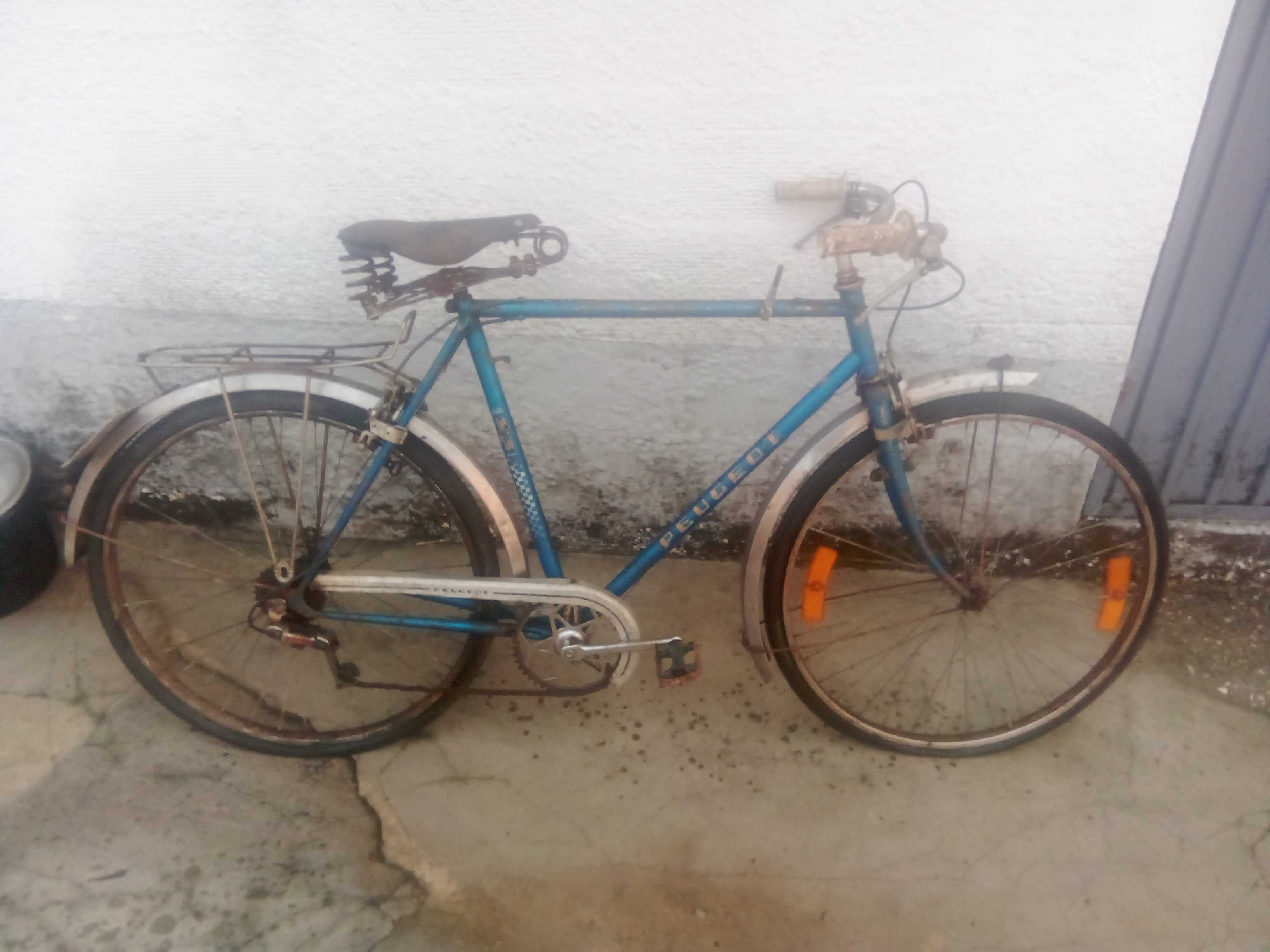 Bicicleta estilo pasteleira Peugeot francesa antiga