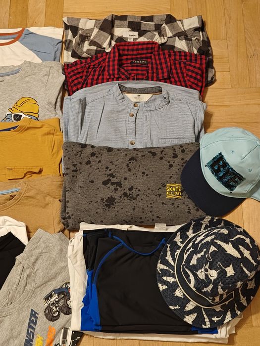 Zestaw ubrań chłopięcych 116/122