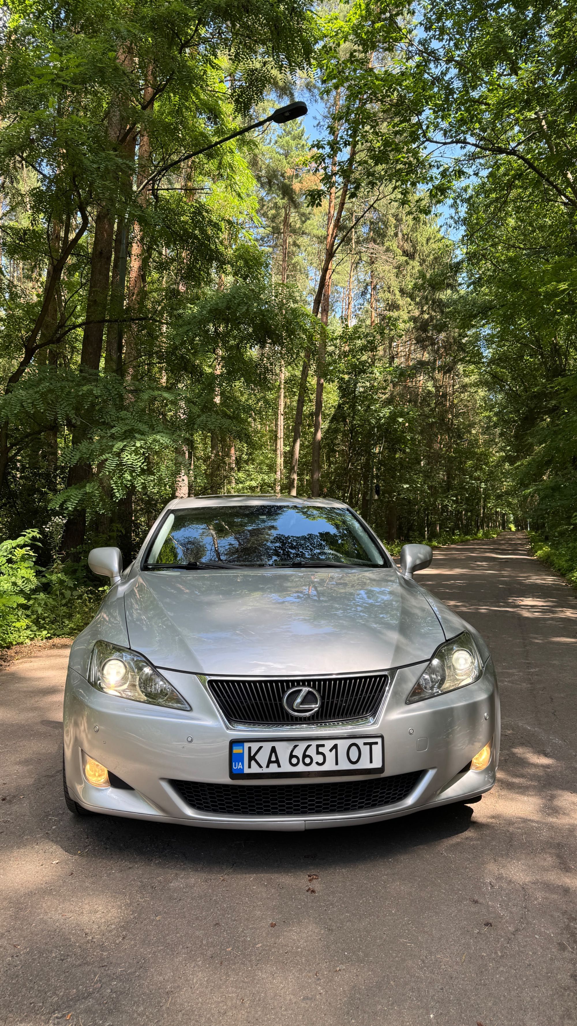 Продам Lexus is 250 awd 2007