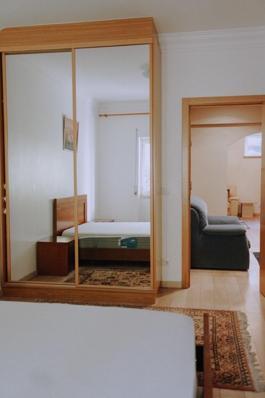 Apartamento T2 com quintal