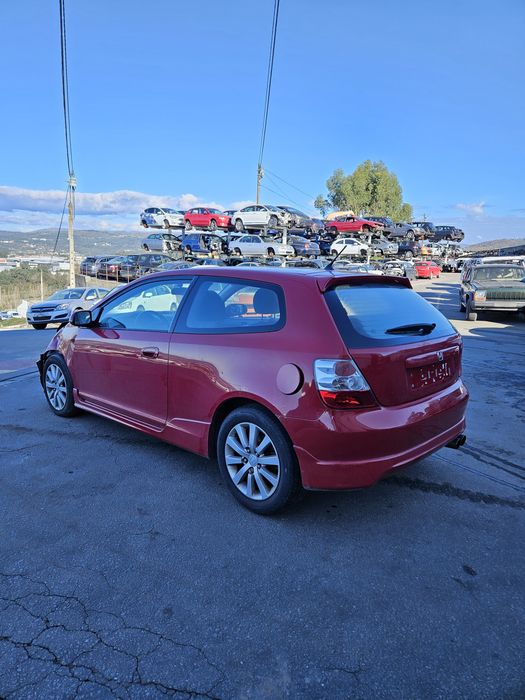 Honda Civic VII 1.6i de 2006 para peças 
Não vendo comp