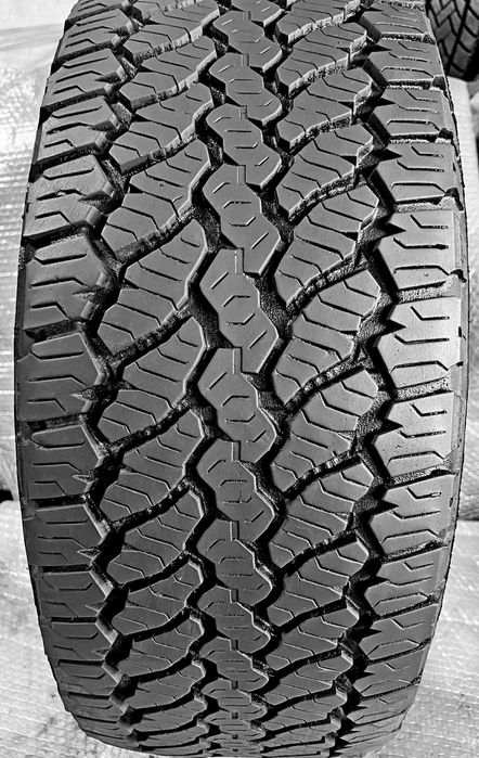 Шини Б/в 255.55.19 пара  General