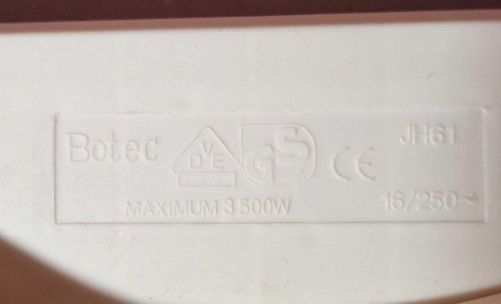 Przedłużacz  BOTEC Z Włącznikiem