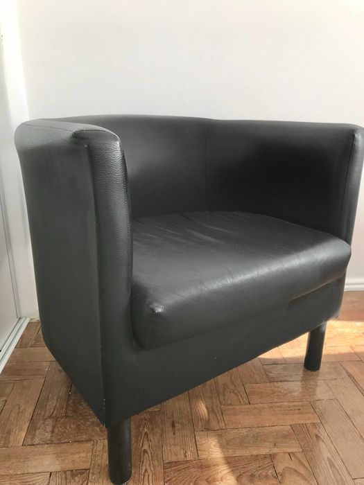 Poltrona Solsta Olarp preta