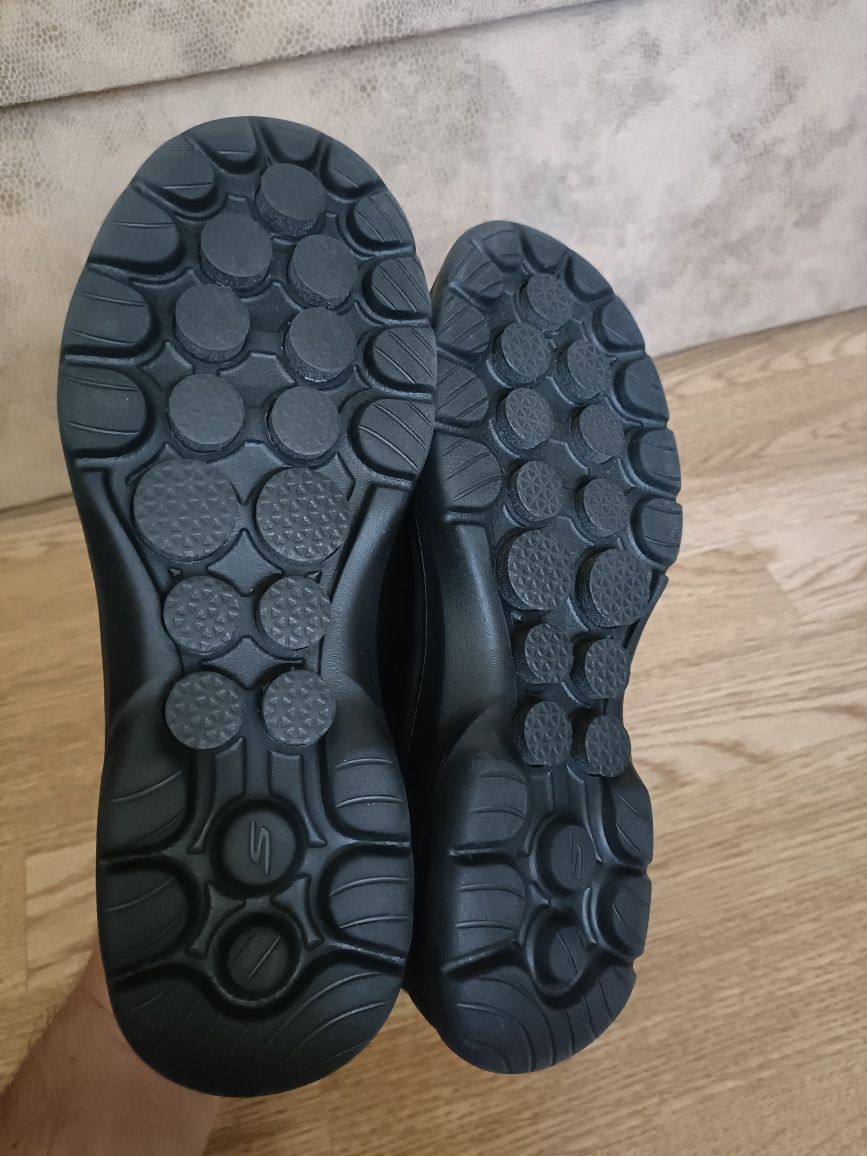 Мокасини Кросівки Сліпони Skechers 39р./25см. Шкіра.