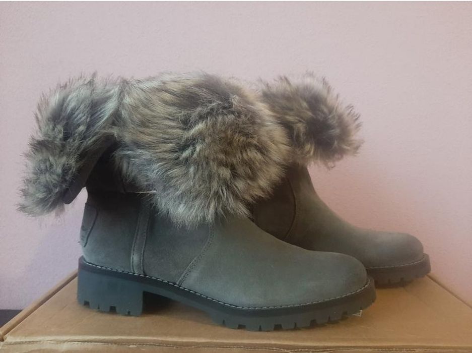 Нові чоботи. Натуральна замша