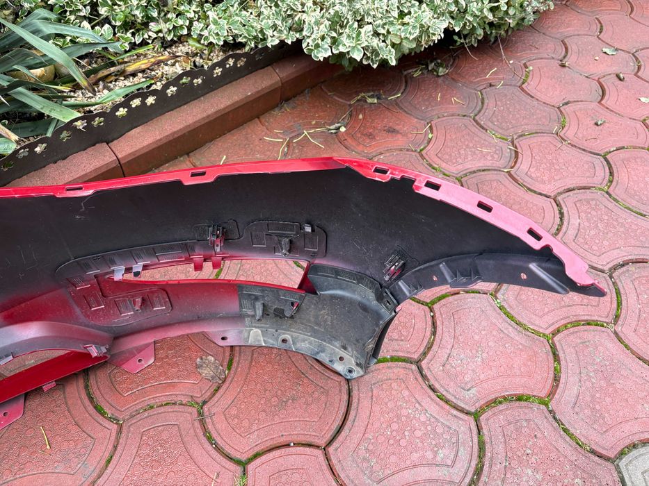 Бампер передній Tesla Model Y під парктронік