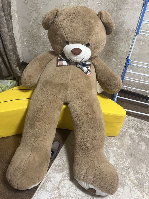 Продам медведя (160 см)