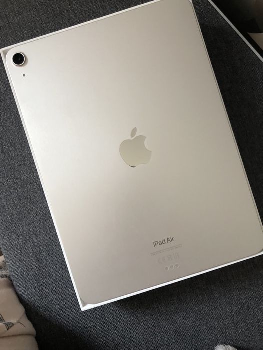 iPad Air 5 (2022)